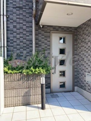 【エントランス】 | シャトレエレガン