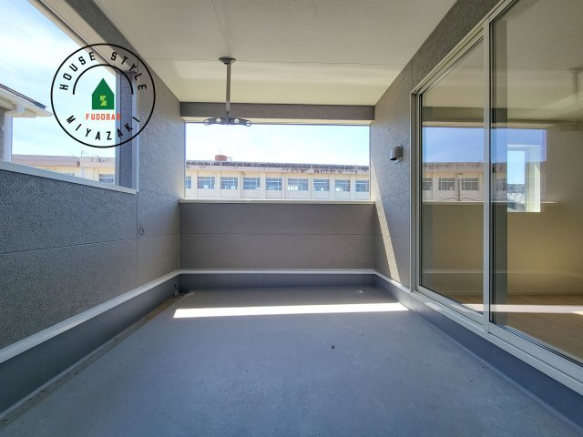 宮崎市島之内第11-3棟　(1号棟)のバルコニー|将来的にウッドデッキなど施工して、素敵なバルコニースペースを活用できます。