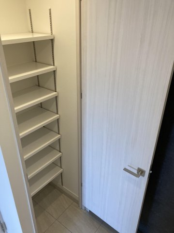 LANDIC PREMIUM HAKATAの収納