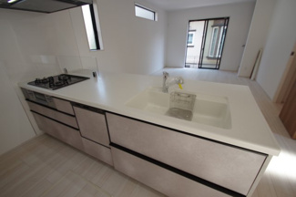 【キッチン】 | 【仲介手数料無料！！】日野市日野本町4丁目　新築戸建て（全5棟）4号棟　4580万円