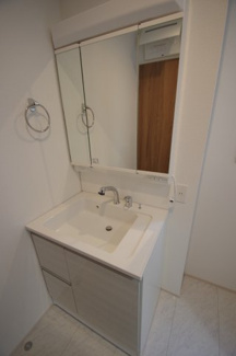 【独立洗面台】 | 【仲介手数料無料！！】日野市日野本町4丁目　新築戸建て（全5棟）4号棟　4580万円