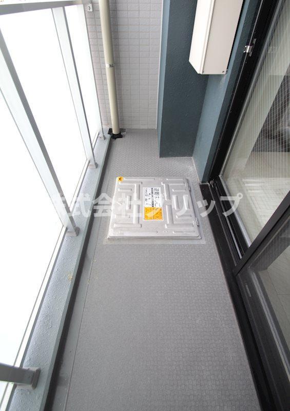 LEXE横濱阪東橋Ⅱのバルコニー