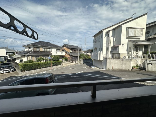 ＲＯＵＮＤ　ＨＩＬＬＳの展望