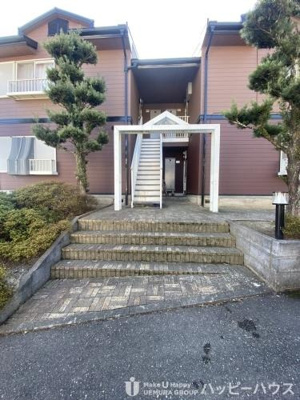 【エントランス】 | プリムローズ・ヒル | エントランス写真