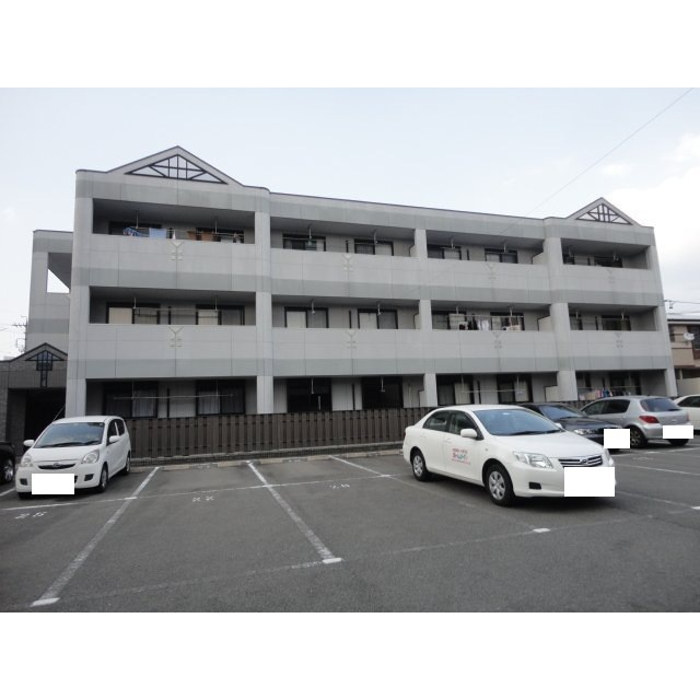 サンタモニカ長良の駐車場