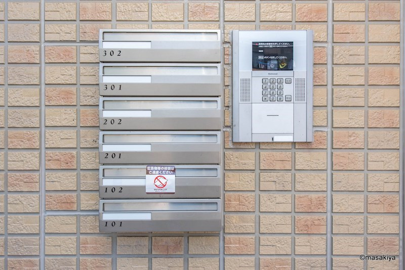 フルール･ド･ルージュのエントランス|オートロック