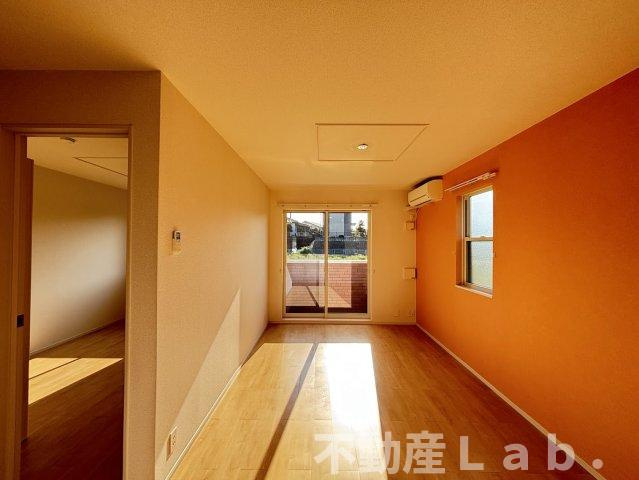 カサブランカⅡの居間・リビング