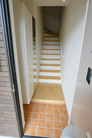 フローラル・コートの玄関