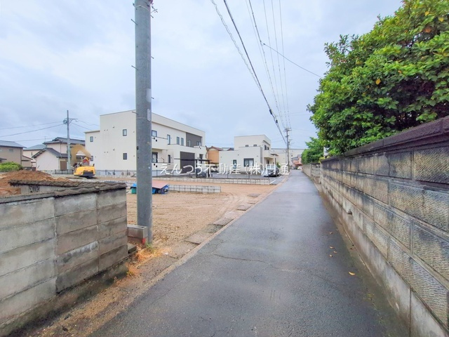 リーブルガーデン町屋町の前面道路含む現地写真