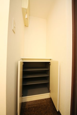 キャッスル常滑　南棟の収納