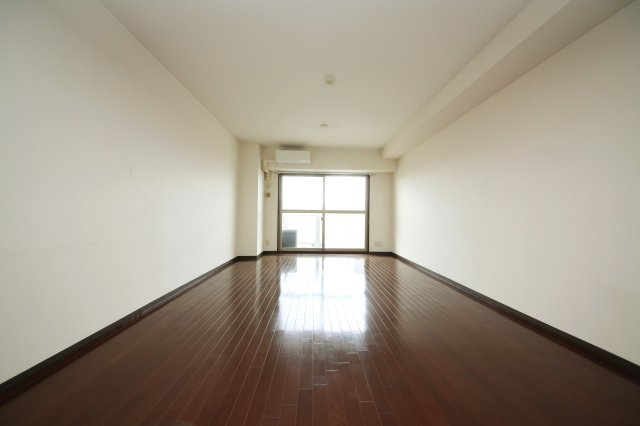 キャッスル常滑　南棟の内装