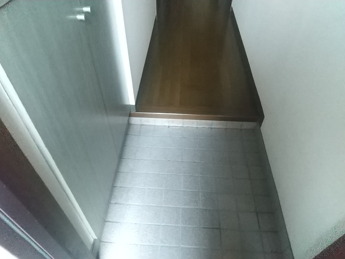 サニーハイツ村野の玄関