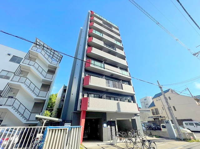 グランパシフィック十三元今里の外観