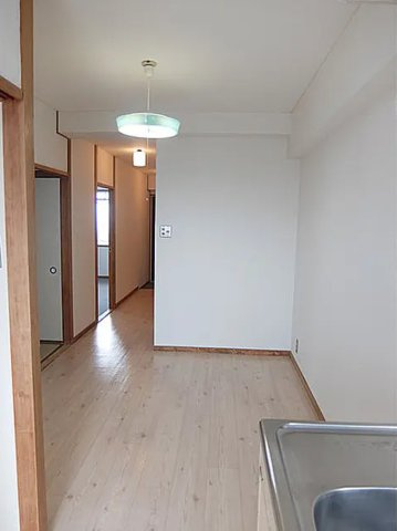 大阪市東住吉区鷹合1丁目　一棟収益マンションのキッチン