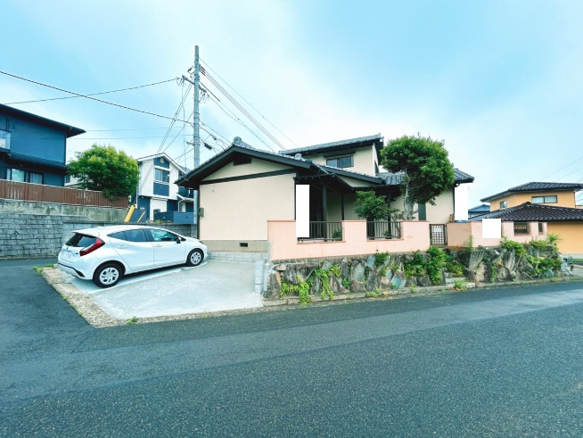 長府中尾町中古住宅の外観