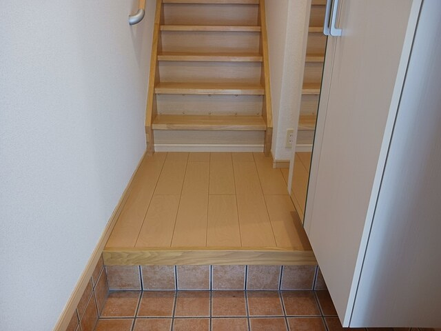 サンリット・ビュ－・コヤマ　Ⅳの玄関