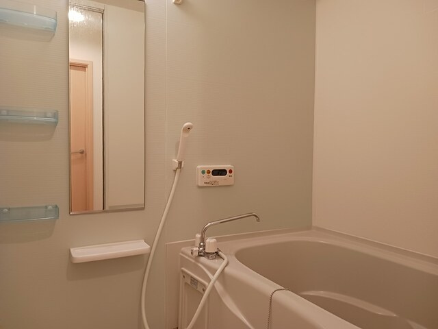 サンリット・ビュ－・コヤマ　Ⅳの浴室