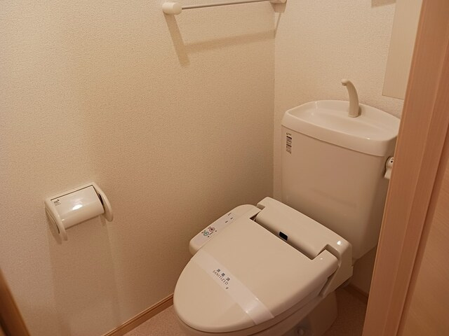 サンリット・ビュ－・コヤマ　Ⅳのトイレ