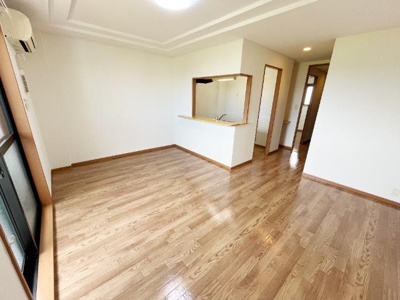 【居間・リビング】 | アクロポリスⅢ | リビング