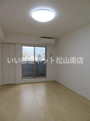 【居間・リビング】 | ディアコート東門