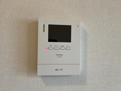 【内装】 | ロイヤルヒルズ青山 | カメラ付インターホン