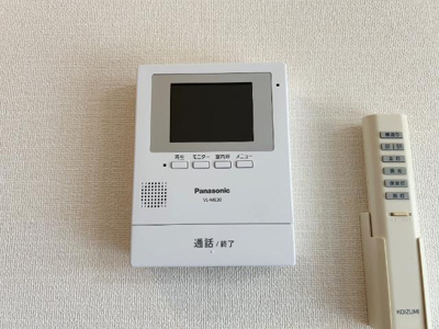 【内装】 | アベニール中島 | カメラ付インターホン