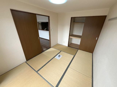 【内装】 | エスペランス　光 | 室内