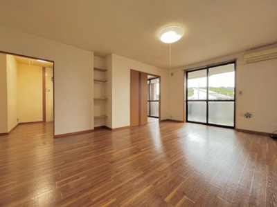 【居間・リビング】 | ウィンズパレス雅 | リビング