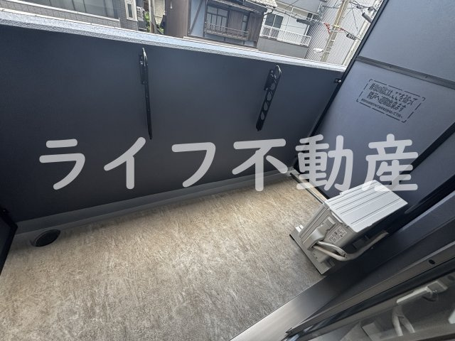 リヴェント森ノ宮のバルコニー|お洗濯にも便利なバルコニー付き
