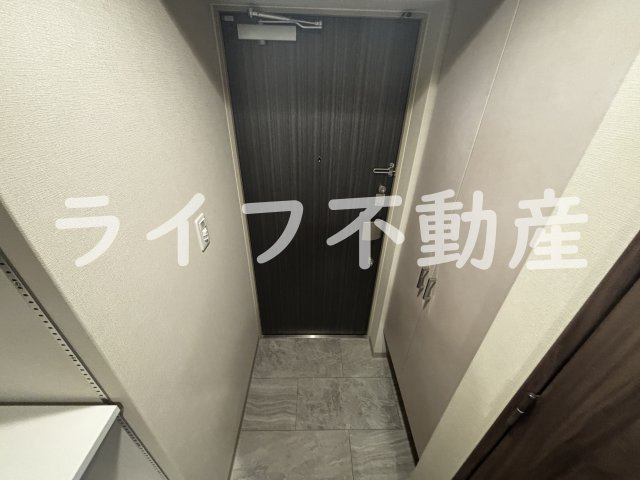 リヴェント森ノ宮の玄関|明るい玄関です