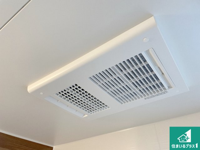 津市芸濃町椋本　第23期　新築一戸建ての冷暖房・空調設備|四季を通して快適なバスライフをお手伝いする浴室暖房乾燥機！浴室の乾燥・暖房・涼風・換気はもちろん、２４時間換気にも対応！