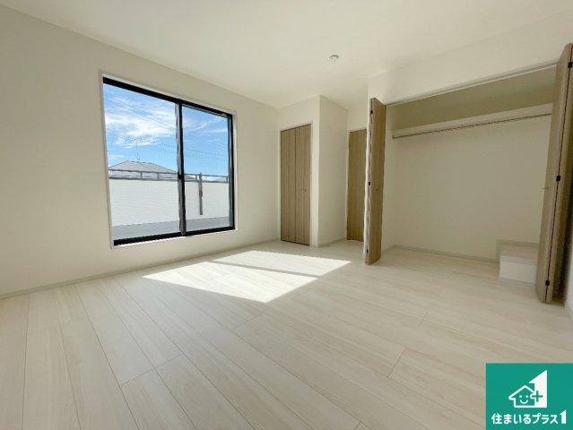 津市芸濃町椋本　第23期　新築一戸建ての洋室|シンプルな洋室は、自分好みのインテリアが楽しめます♪ご家族とインテリアや家具を選びに行くのは新築購入時の醍醐味の一つです。ぜひお楽しみください♪