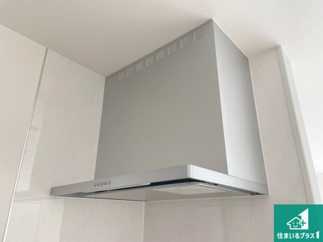 津市芸濃町椋本　第23期　新築一戸建ての設備|汚れにくいスロットフィルタでお手入れラクラク！ＬＥＤ照明付き！
