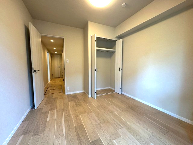 クレアール相模大野の洋室|洋室１(約4.6帖)
南東向きの洋室です。