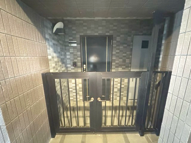 クレアール相模大野の玄関|玄関ポーチ