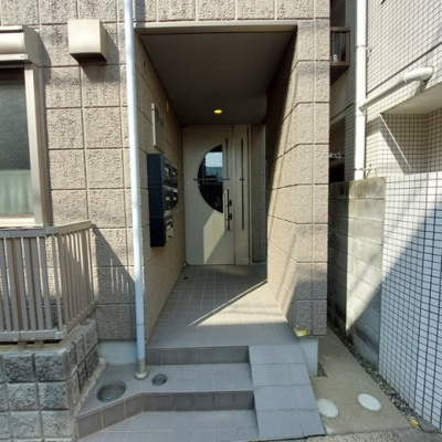 【エントランス】 | ルアル駒場