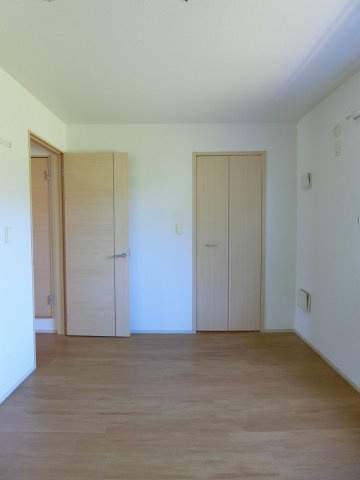 ブライト　スクエア　Ⅱの洋室