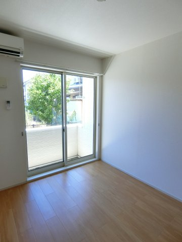 ブライト　スクエア　Ⅱの居間・リビング