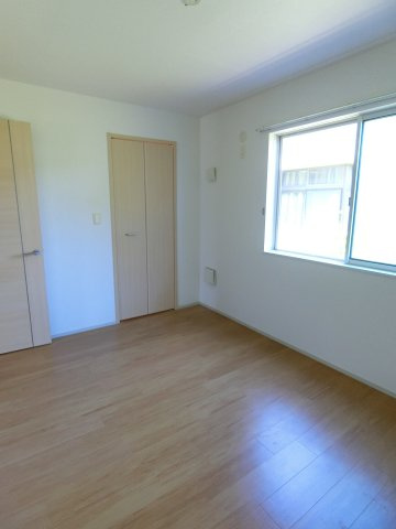 ブライト　スクエア　Ⅱの洋室