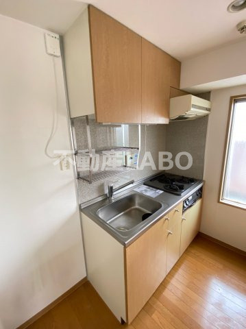 ドムール九条のキッチン