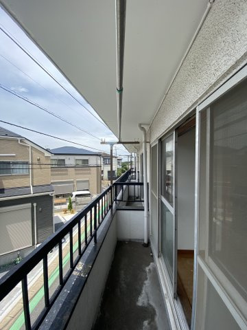 【バルコニー】 | ※こちらの写真は2Fバルコニーです
