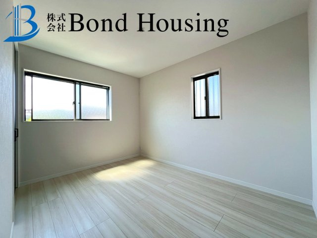 ルーフバルコニー付き　垂水区泉が丘３丁目　新築戸建