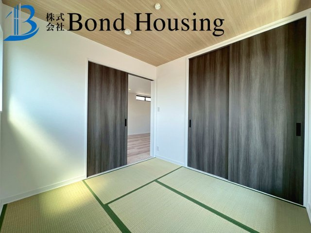 ルーフバルコニー付き　垂水区泉が丘３丁目　新築戸建