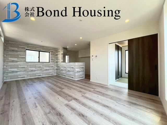 ルーフバルコニー付き　垂水区泉が丘３丁目　新築戸建