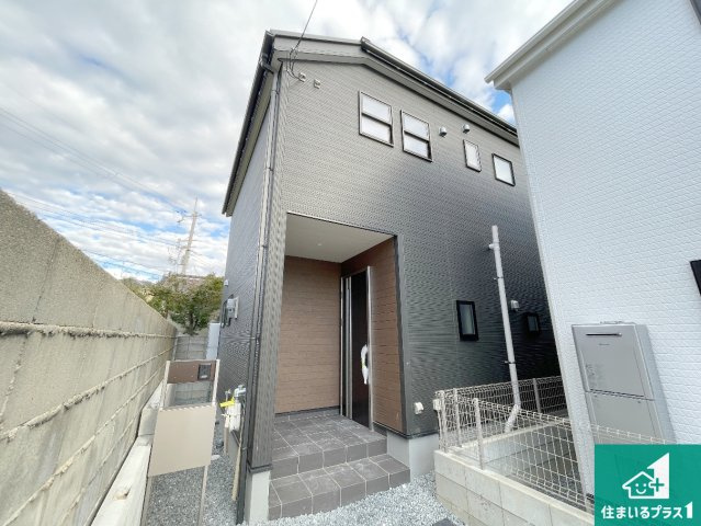 枚方市星丘　第6期　新築一戸建ての外観|お客様に長く安心して住んでいだだける事にこだわった家づくり！住んでからのアフターサービスにもしっかりと取り組んでいます！