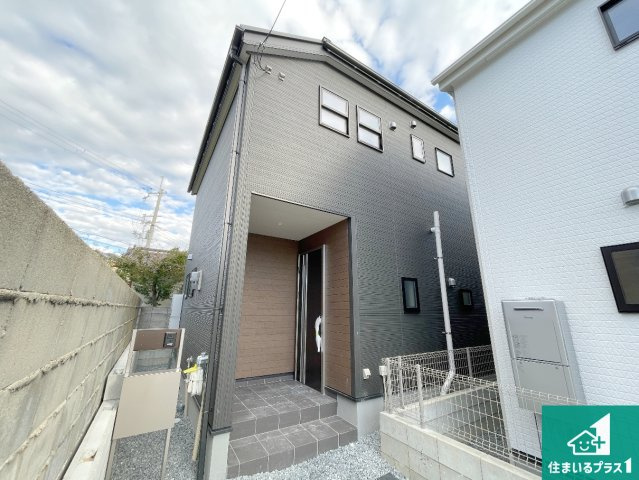 枚方市星丘　第6期　新築一戸建ての外観|お客様に長く安心して住んでいだだける事にこだわった家づくり！住んでからのアフターサービスにもしっかりと取り組んでいます！