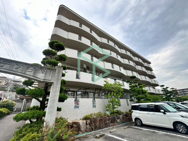 グラースガーデン今宿の外観