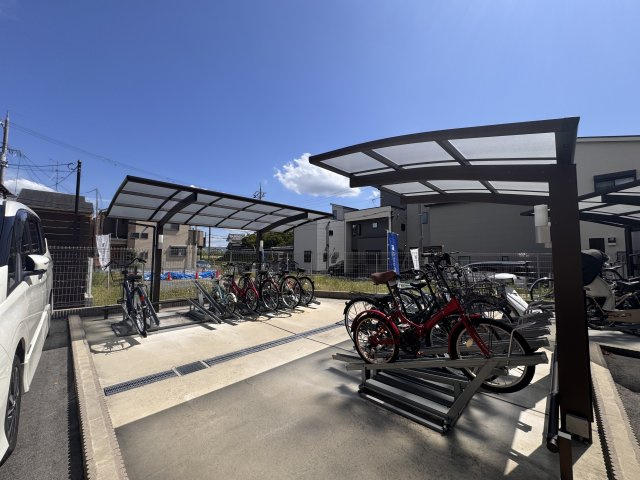 エスタール長岡京のその他共用部分|駐輪場