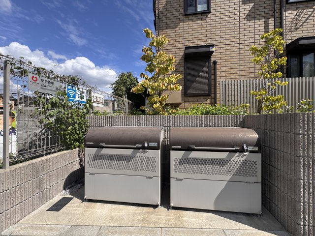 エスタール長岡京のその他共用部分|敷地内ゴミボックス