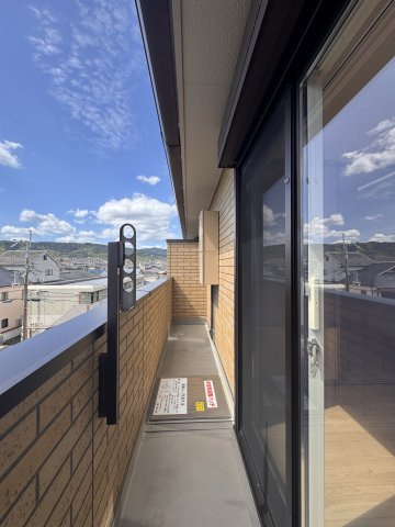エスタール長岡京のバルコニー